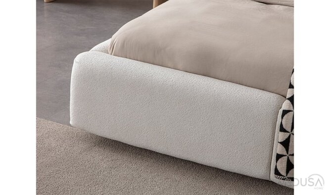 Panama Massief Eiken Bed — Luxe, tijdloos design