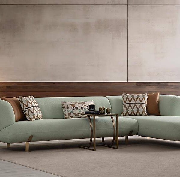 Luxe bruine hoekbank met relaxfunctie — premium comfort