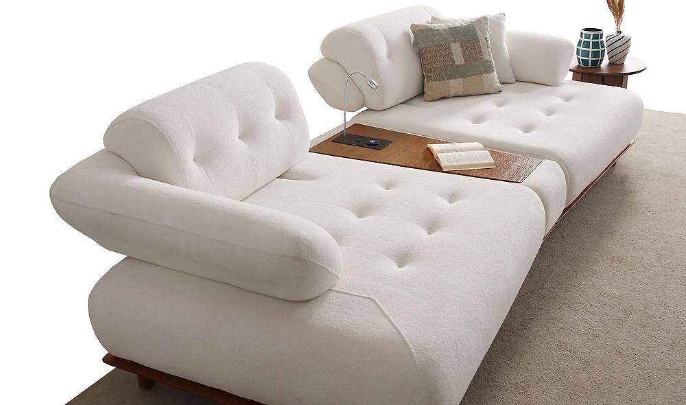 Luxe Girne bank met salontafel — stijlvol design