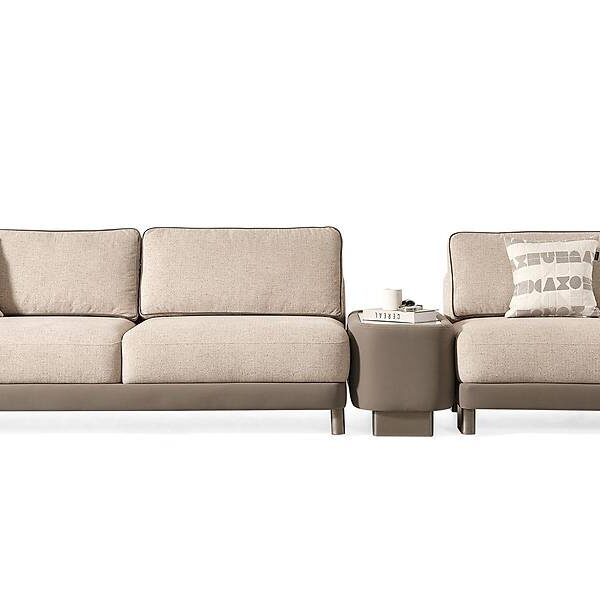 Luxueuze loungebank Versus met geïntegreerde salontafel