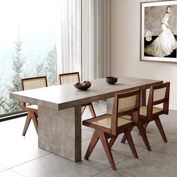 Massieve houten eettafel voor 4-6 personen – landelijke charme